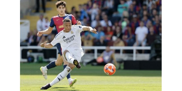 Real Madrid izgubio od Barcelone u sve četiri utakmice ove sezone Real Madrid izgubio od Barcelone u sve četiri utakmice ove sezone